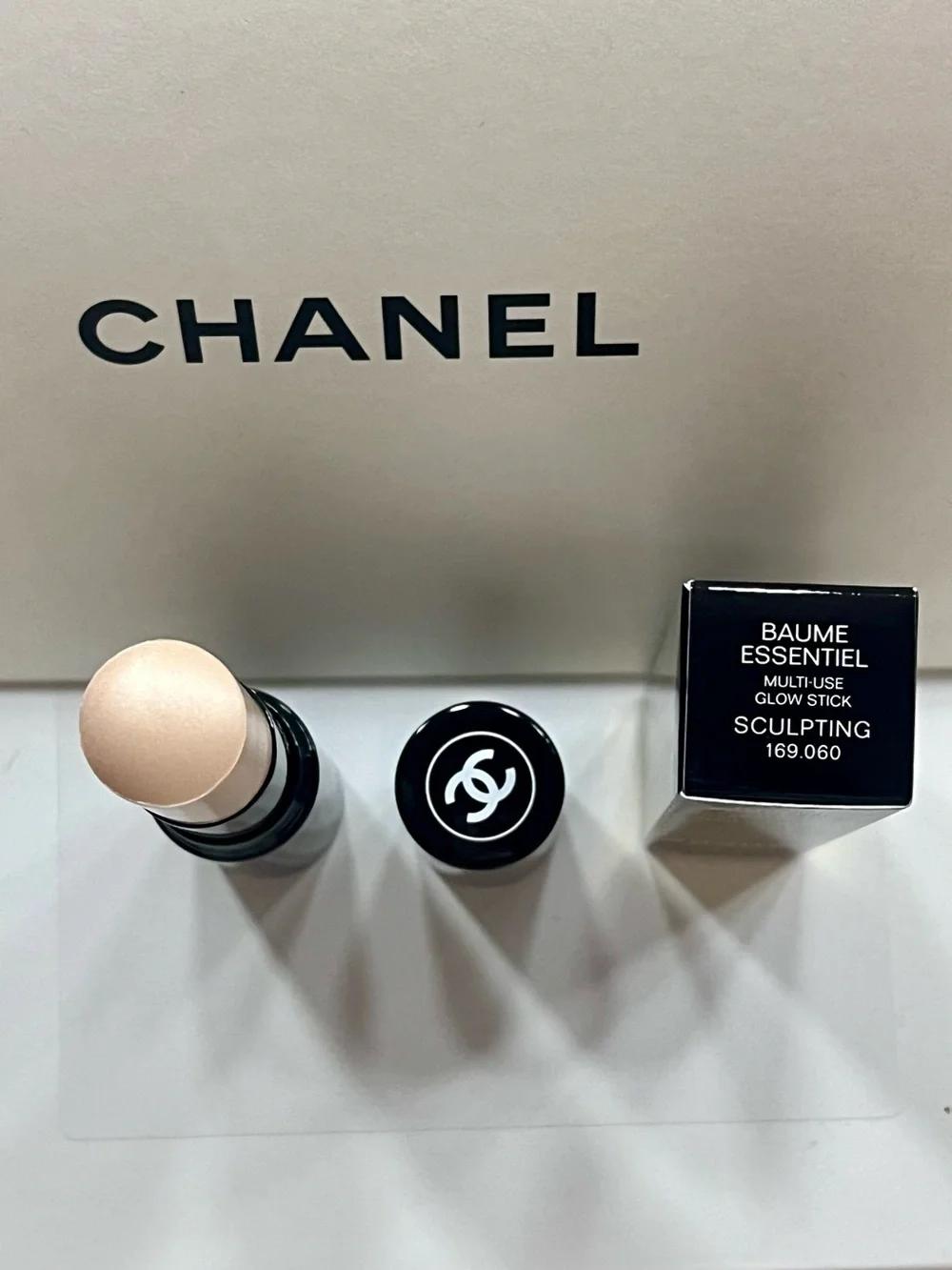 CHANEL BAUME ESSENTIEL Multi-Use Glow Stick SCULPTING full size authentic NIB
